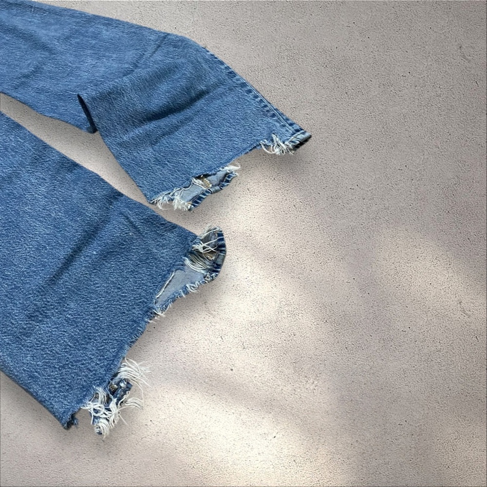 American Eagle Outfitters Super High Rise Baggy Wide Leg Jeans - Picture 5 of 7